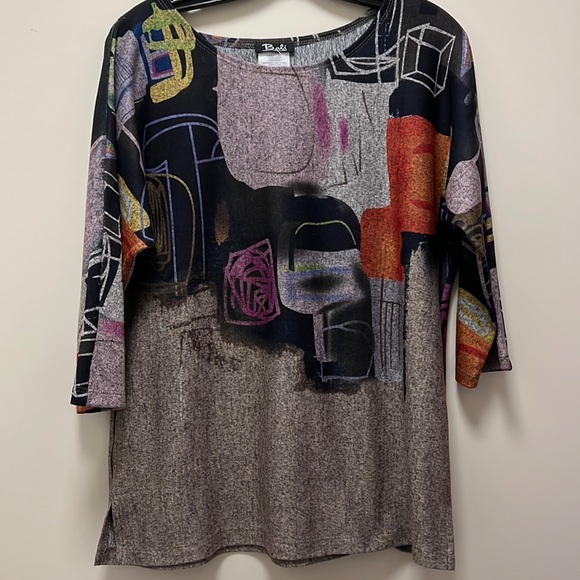 NWT Bali Print 3/4 Sleeves Top size Medium - Picture 1 of 7